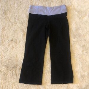 Lululemon clam diggers 6 (2827)